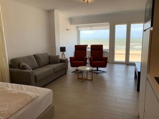 Super Modern With Sea View T66 Oostende